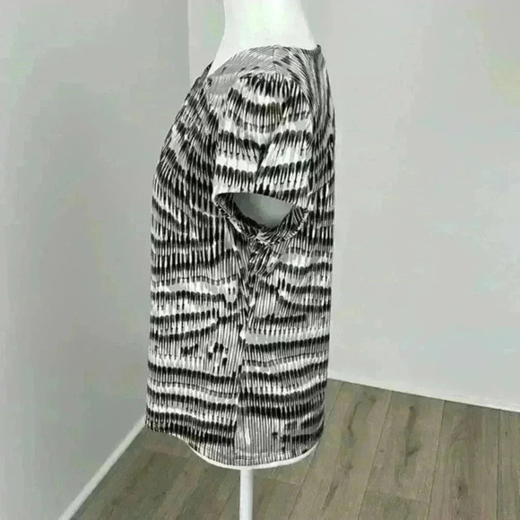 Worthington Short Sleeve Blouse Size PL - Picture 3 of 8